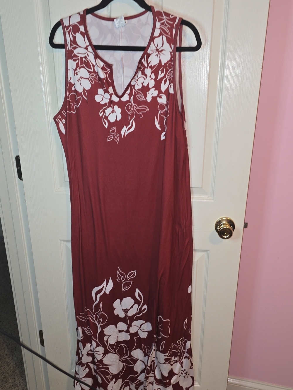 SHEIN Burgundy Maxi Dress‎ with White Floral Print